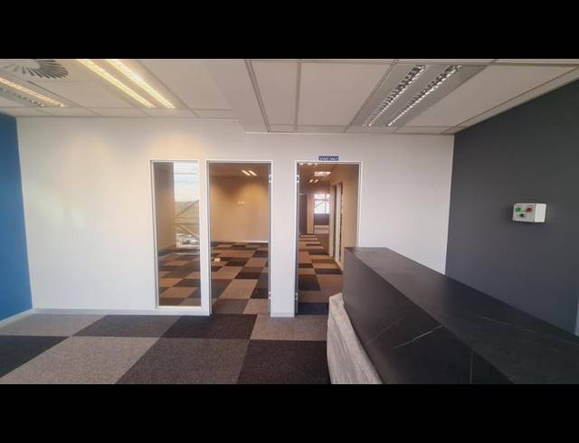BUSINESS PROPERTY TO RENT IN MENLYN